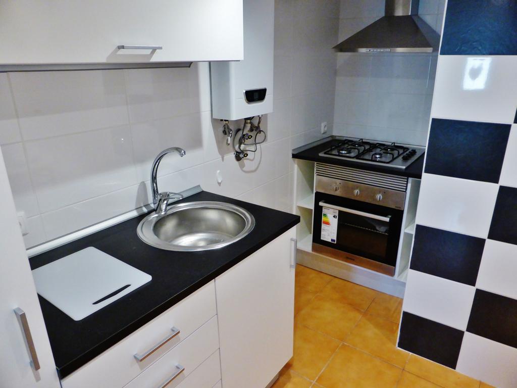 Apartamento Embaixador Mateus Lissabon Zimmer foto